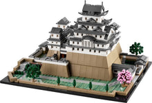 LEGO® Architecture Himeji Castle 21060 Building Set - De BrickPlaats