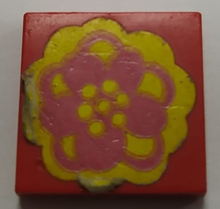 Part 3068pb1648 - Tile 2 x 2 with Flower Pink and Yellow Pattern (Sticker) - Set 293 - De BrickPlaats
