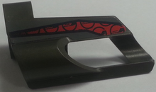 Part 32528pb09 - Technic, Panel Fairing # 6 Small Short, Large Hole, Side B with Red and Black Pattern (Sticker) - Set 8354 - De BrickPlaats