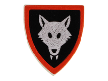 Part 3846p44b - Minifigure, Shield Triangular with Wolfpack Red Border around Black Background Pattern - De BrickPlaats