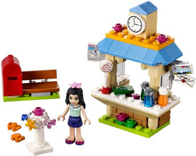 Set 41098 - Emma's Tourist Kiosk - De BrickPlaats