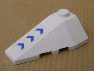 Part 43710pb03 - Wedge 4 x 2 Triple Left with Three Blue Arrows Pattern (Sticker) - Set 7700 - De BrickPlaats