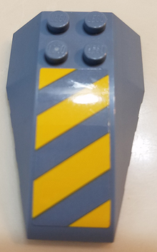 Part 43712pb067 - Wedge 6 x 4 Triple Curved with Yellow and Sand Blue Danger Stripes Pattern (Sticker) - Set 70629 - De BrickPlaats