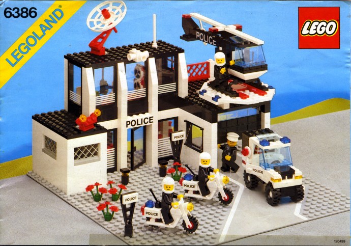 Set 6386 - Police Command Base - De BrickPlaats