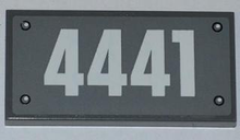 Part 87079pb0076 - Tile 2 x 4 with White '4441' Pattern (Sticker) - Set 4441 - De BrickPlaats