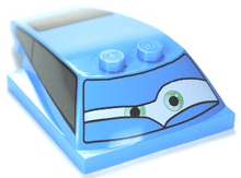 Part 93591pb09 - Wedge 6 x 4 x 1 1/3 with 4 x 4 Base with Green Eyes and Windows Pattern (Cars Finn McMissile) - De BrickPlaats