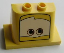 Part 93598pb02 - Windscreen 2 x 3 x 2 with 2 x 4 Base with Eyes on White Background Pattern 3 - De BrickPlaats