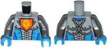Part 973pb2256c01 - Torso Nexo Knights Armor with Orange Emblem with Yellow Crowned Lion, Dark Azure Panels Pattern / Flat Silver Arms / Dark Azure Hands - De BrickPlaats