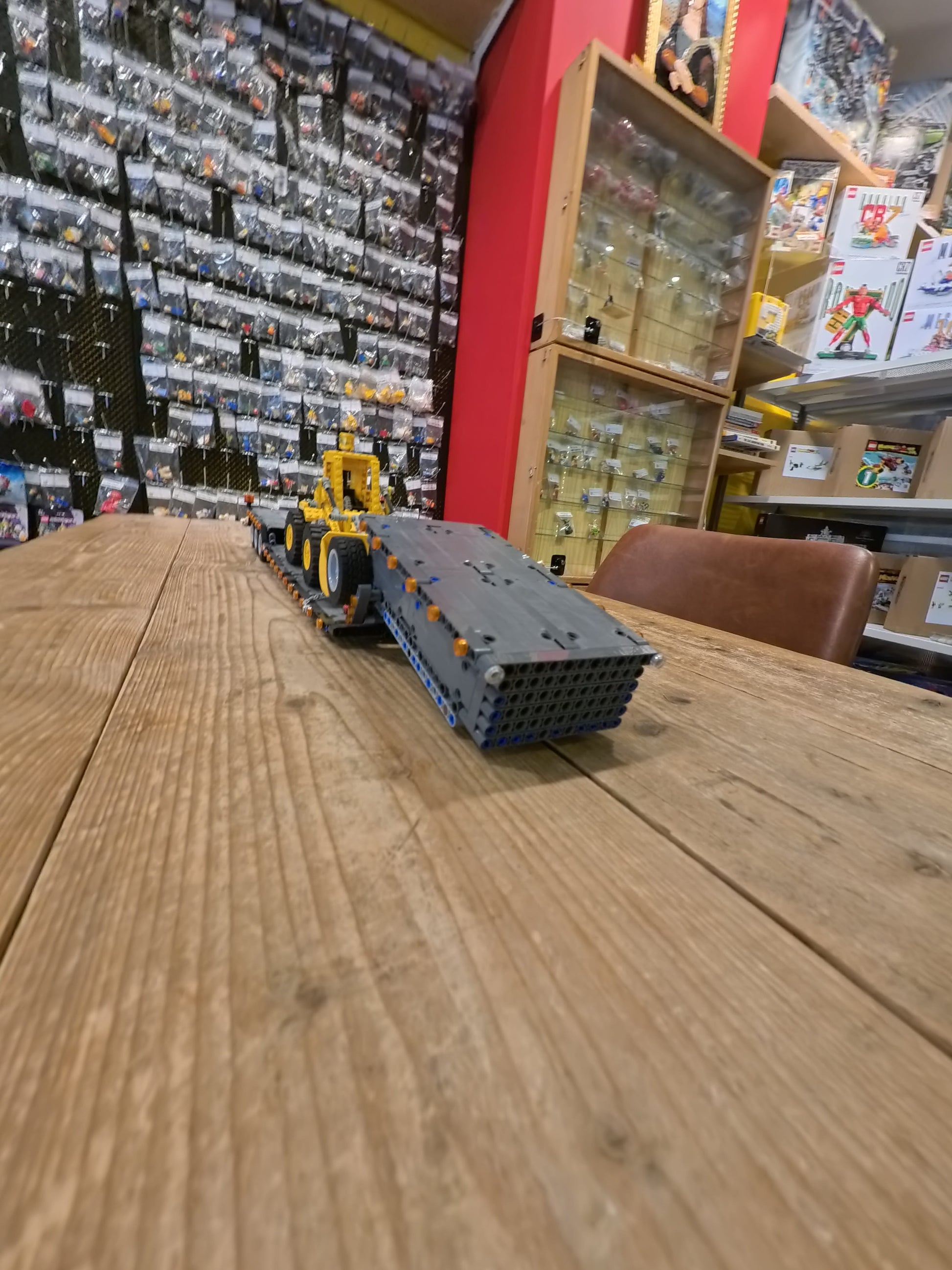 LEGO® MOC Losse dieplader met loader