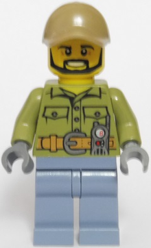 Minifig cty0695 - Volcano Explorer - Male, Shirt with Belt and Radio, Dark Tan Cap with Hole, Black Angular Beard - De BrickPlaats